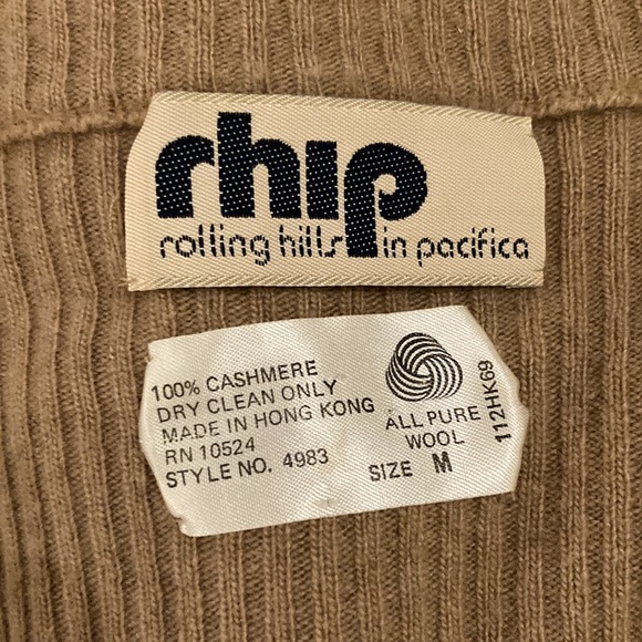 Vintage cashmere cardigan - Picture 2 of 4